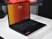 Recensione del notebook Lenovo ThinkPad E14 Gen 6 AMD: facile da aggiornare ed economico