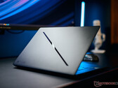 Recensione dell'Asus ROG Zephyrus G16 2025: un gamer più snello convince con la RTX 5070 Ti laptop